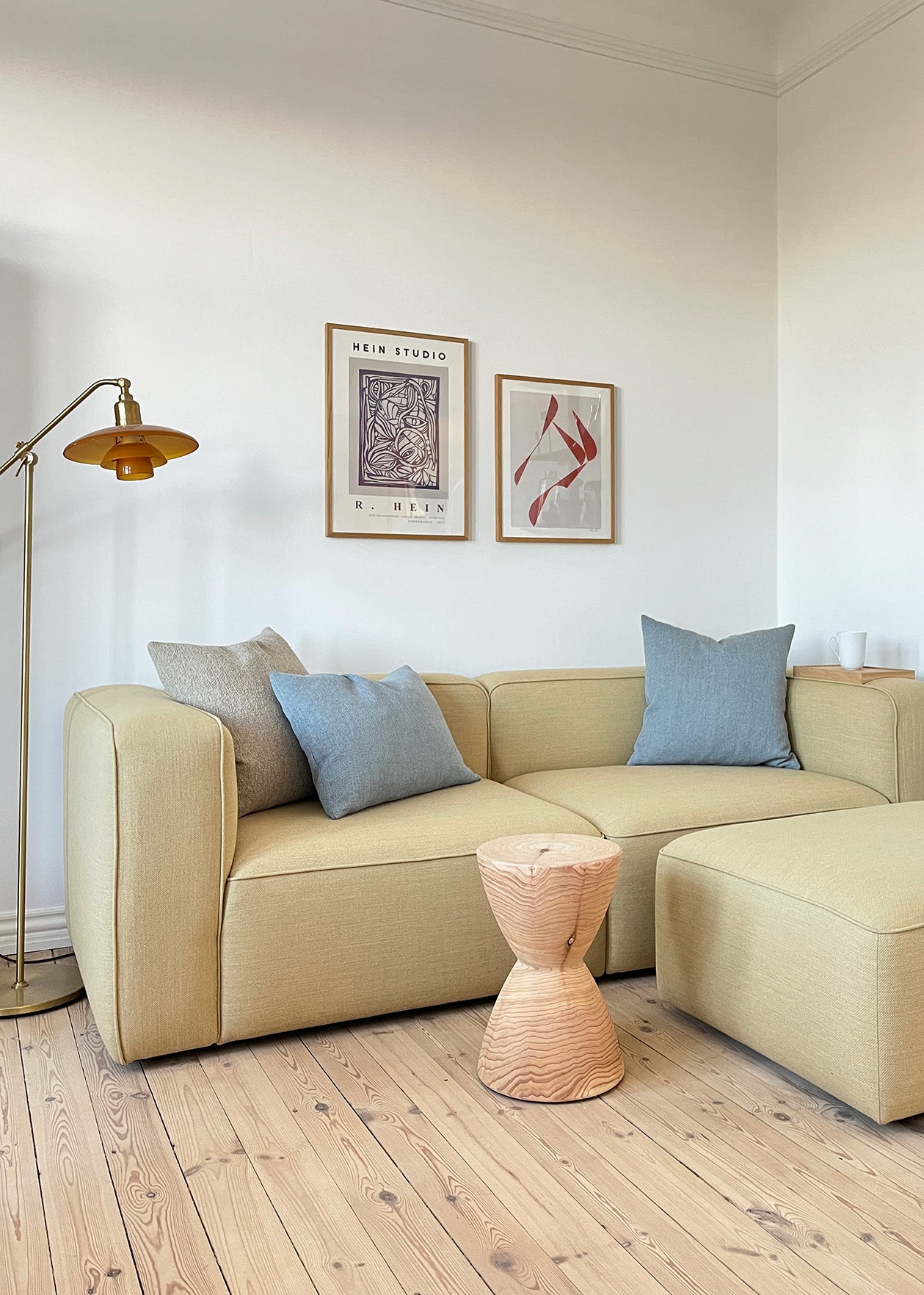Lille sidebord til sofa - Gry af Katholm i Thuja